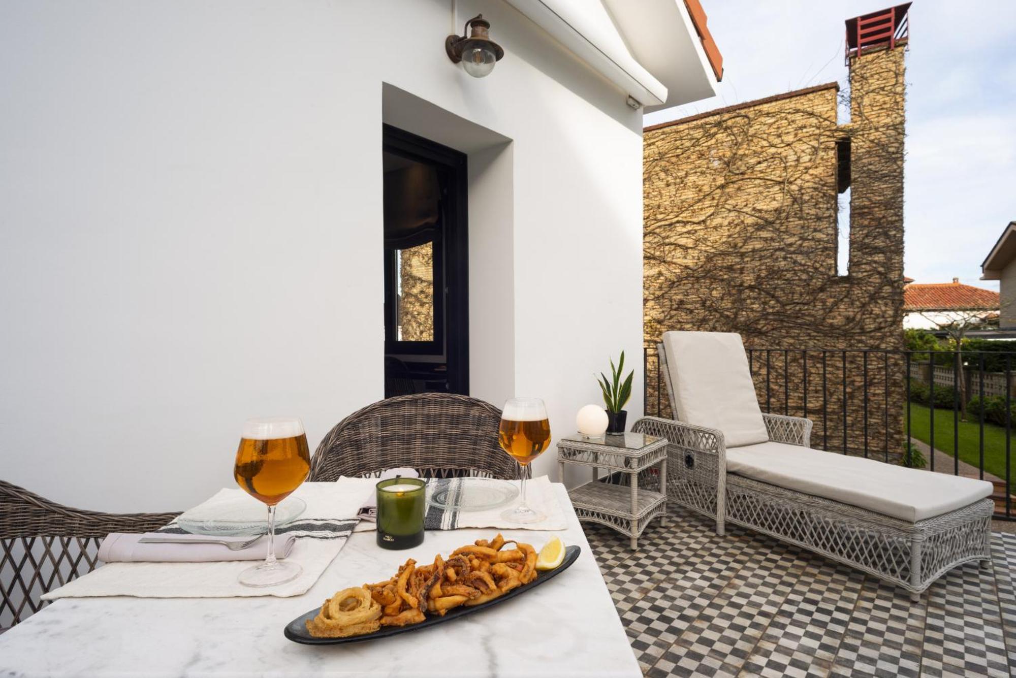 La Playa Suites Suances Exterior photo